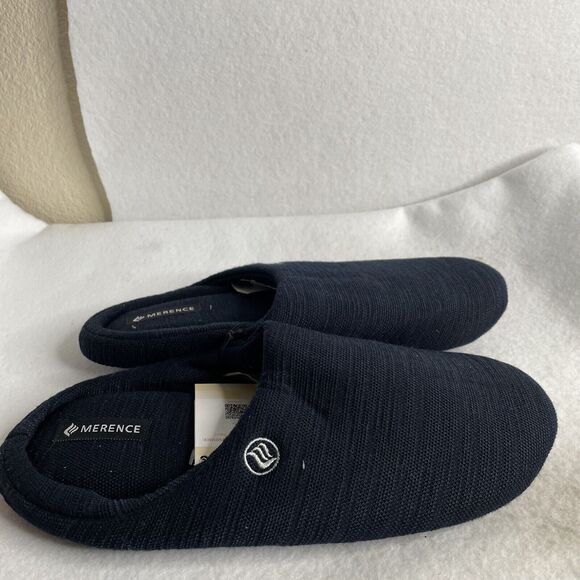 * Size 9-10 Blue Merence Slippers - Picture 4 of 12